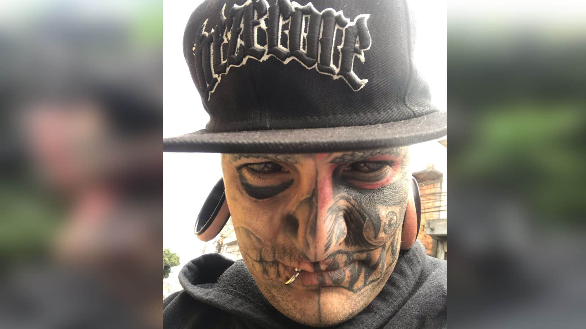 Man With Horn Implants Viral Pics: Spends 40 Lakh Rupees on Body Modification News in Hindi