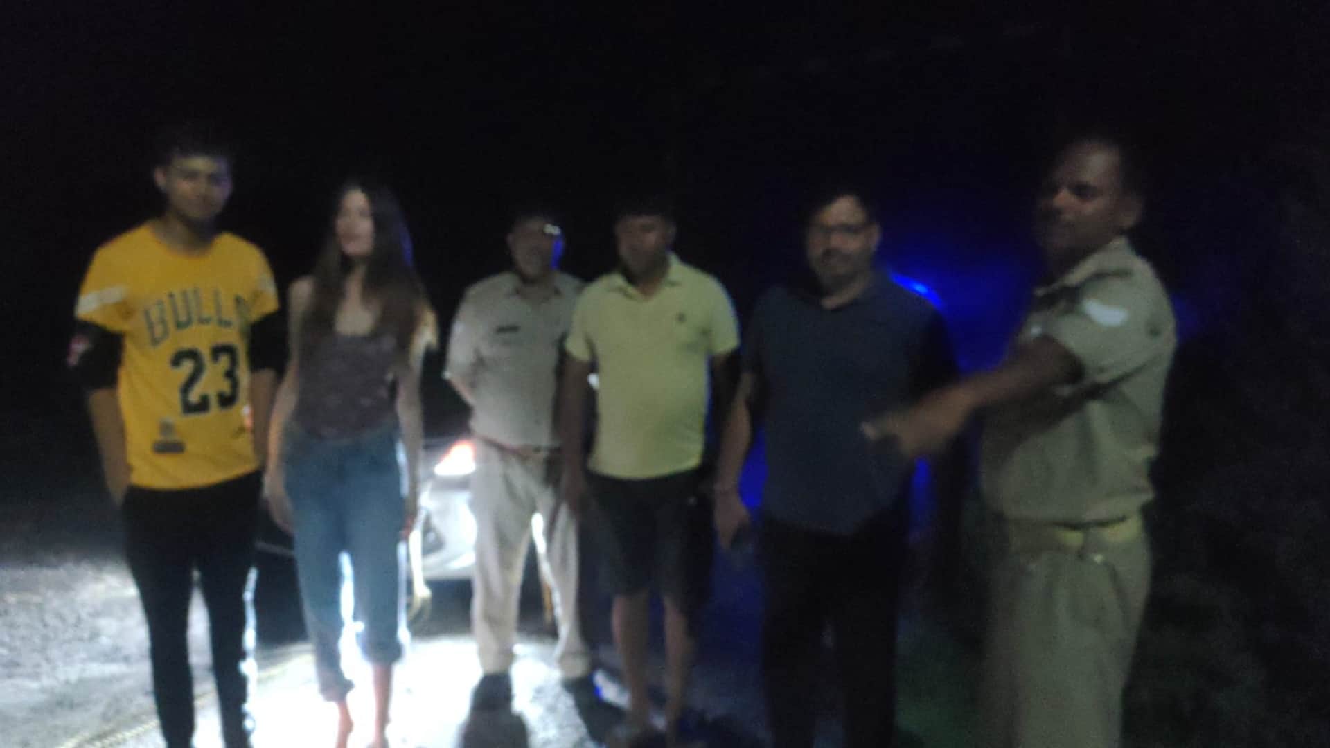 A foreign woman along with her family got stuck in the forest at night during route diversion in Bijnor