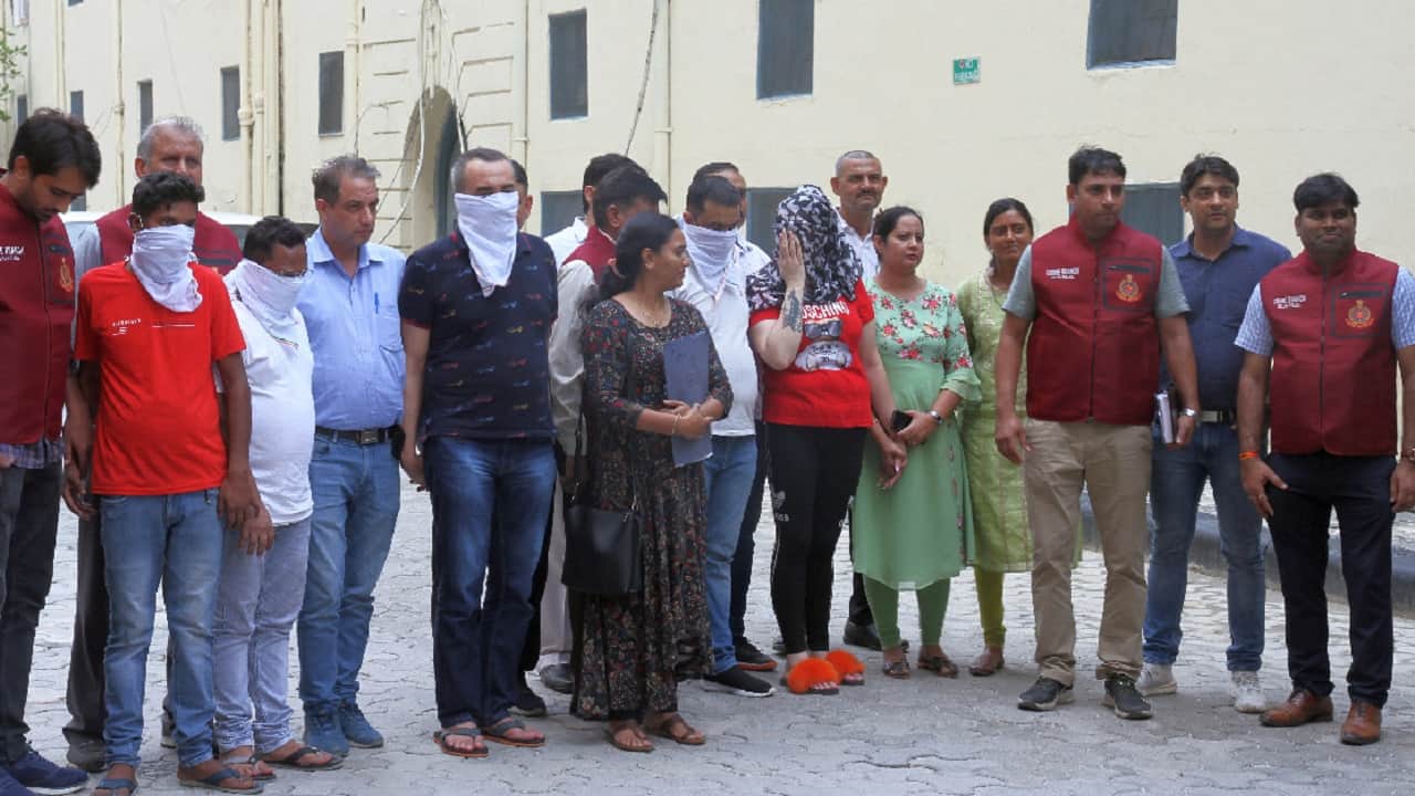 Delhi Police Crime Branch exposed foreign sex racket in Malviya Nagar