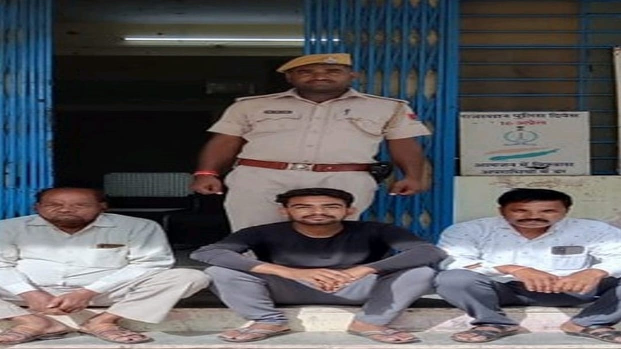 Budi police have arrested three for threatening the headmistress of the school