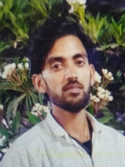 Passenger dies after being hit by Kota-Patna Express