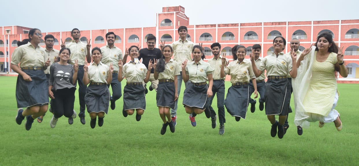 Board Exam: Daughters of the district topped with more than 99 percent marks