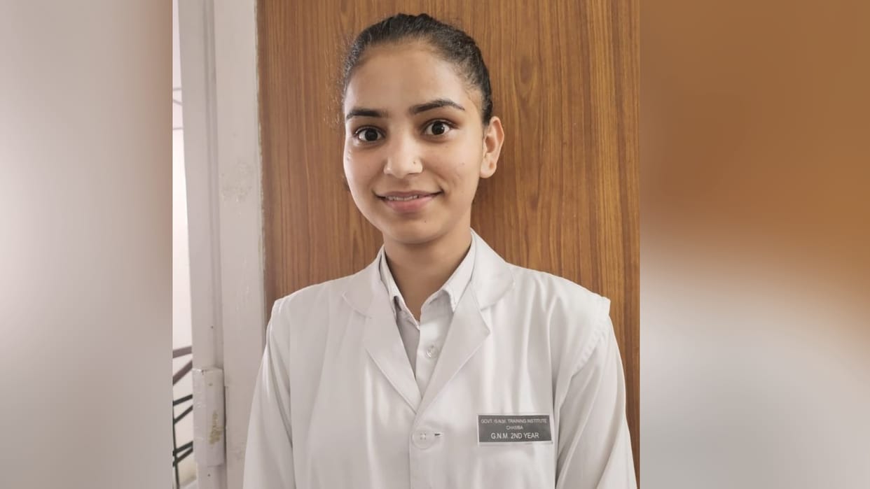 gnm result 2022 1st year Shalini topper in himachal pradesh
