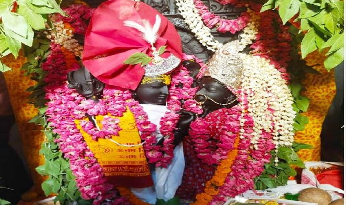 Sawan 2022 rare statue of Shiva Parvati in guptkashi shivdwar sonbhadra in up know special significance