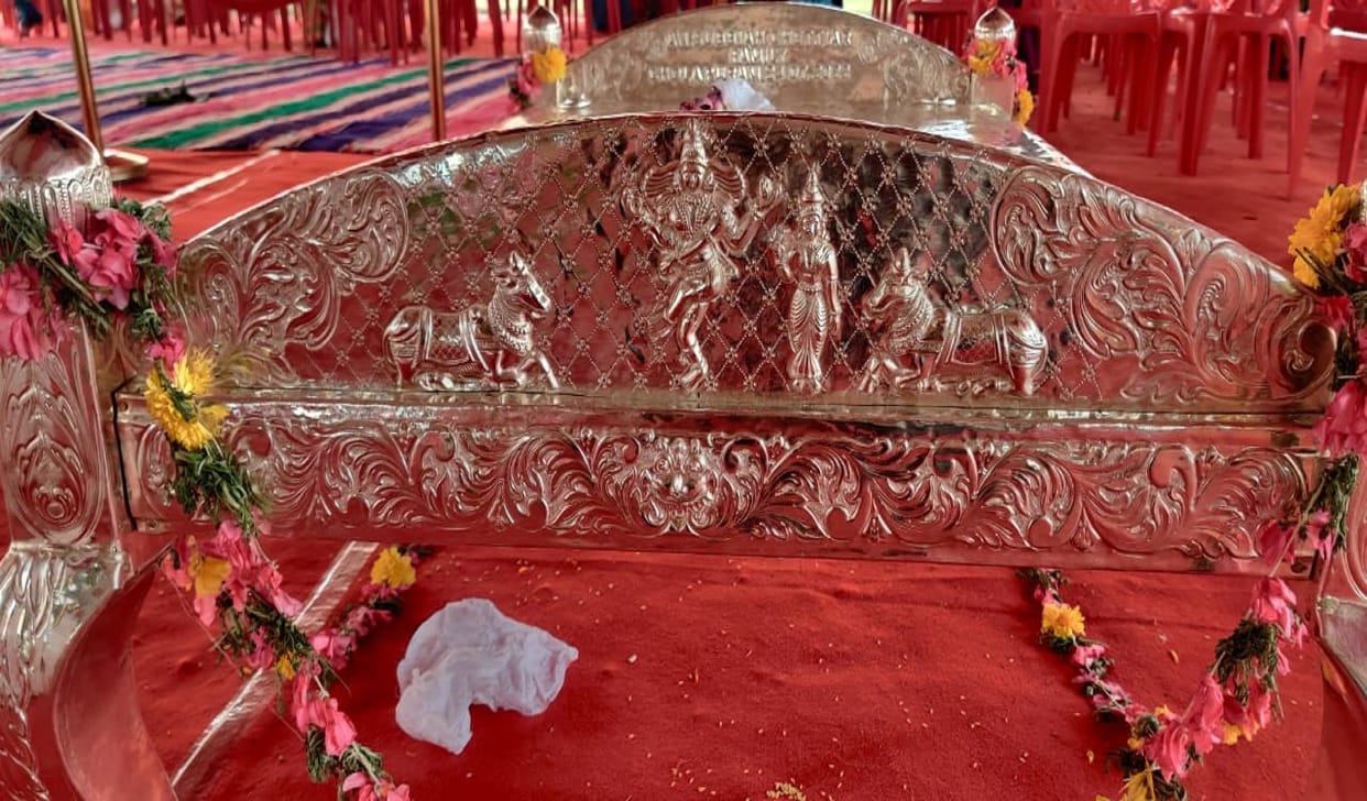 Kashi Vishwanath Dham Baba Vishwanath will rest night on 25 kg silver bed devotee donated