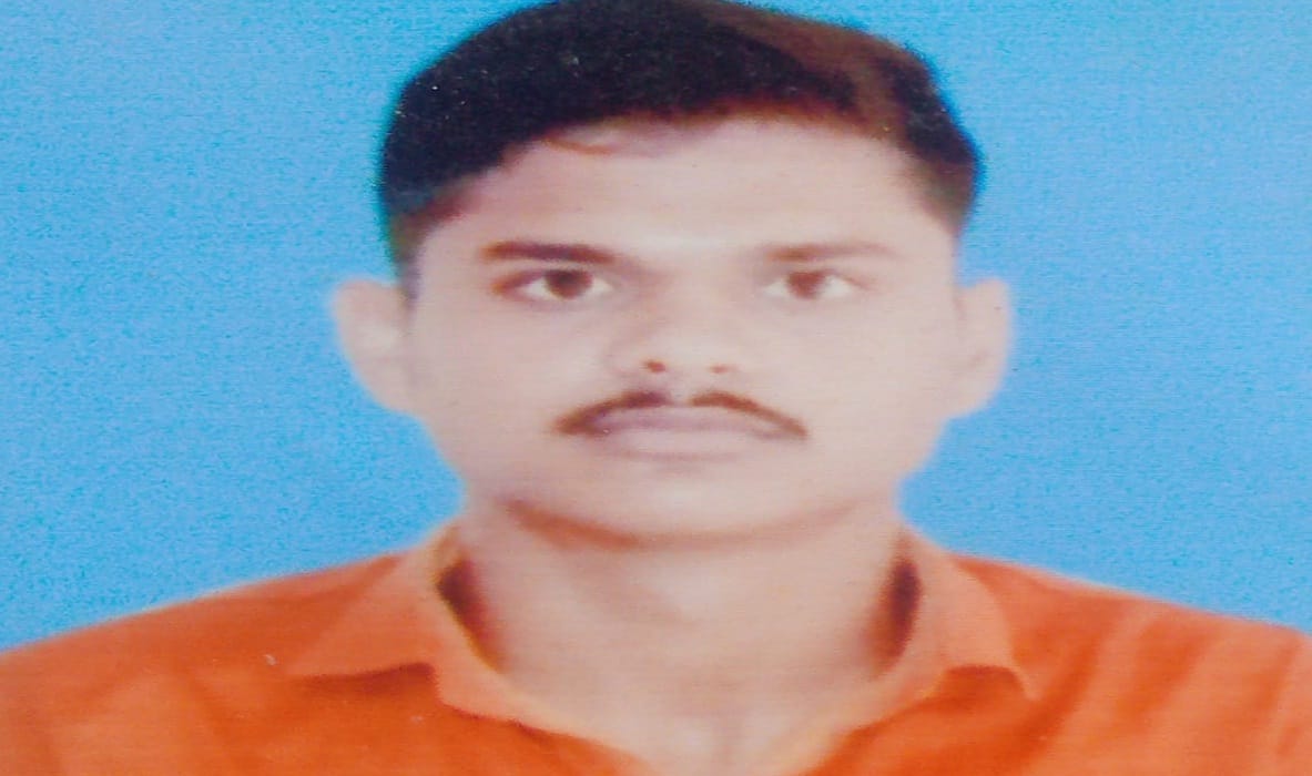 Youth injured in road accident in azamgarh died after 23 days in kgmu lucknow