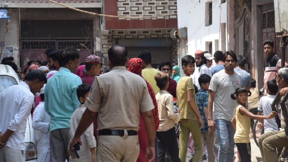 Delhi House Collapse After death of Sufyan family members were crying
