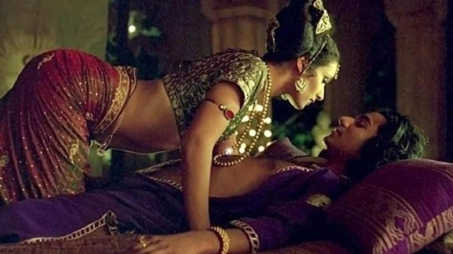Bold Scene of Bollywood movies which you cannot see with family like Kamasutra Girlfriend Aastha Jism 2