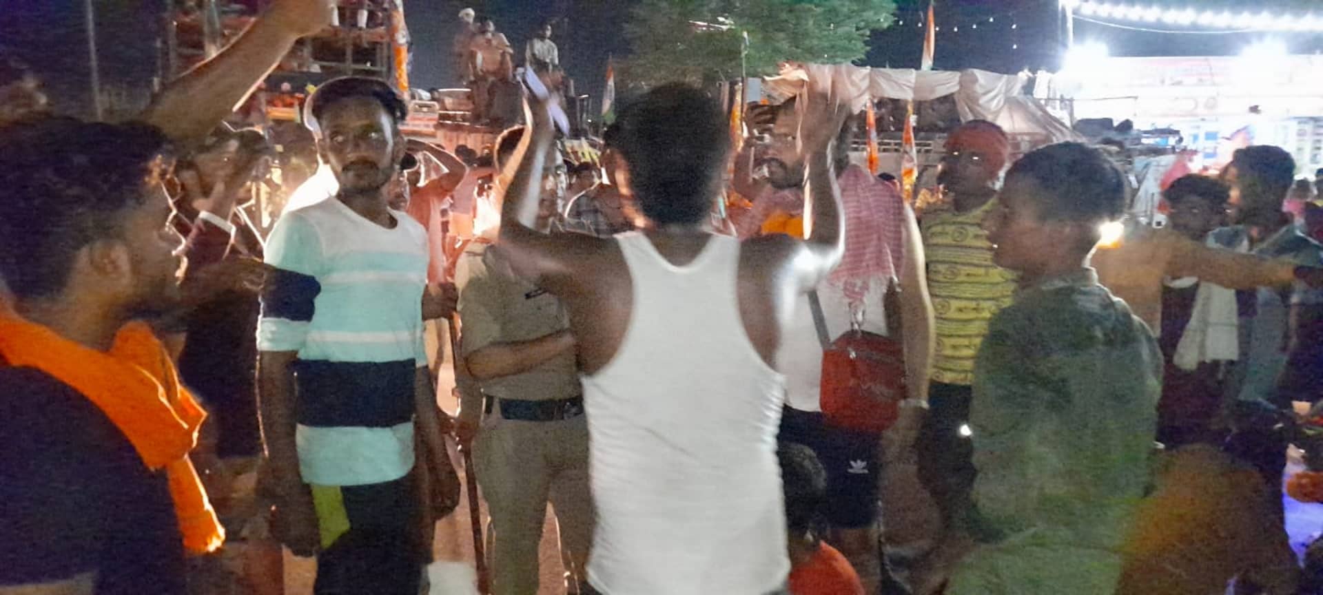 Kanwar Yatra Kanwariyas Ruckus in Haridwar, road jam due to dispute with police
