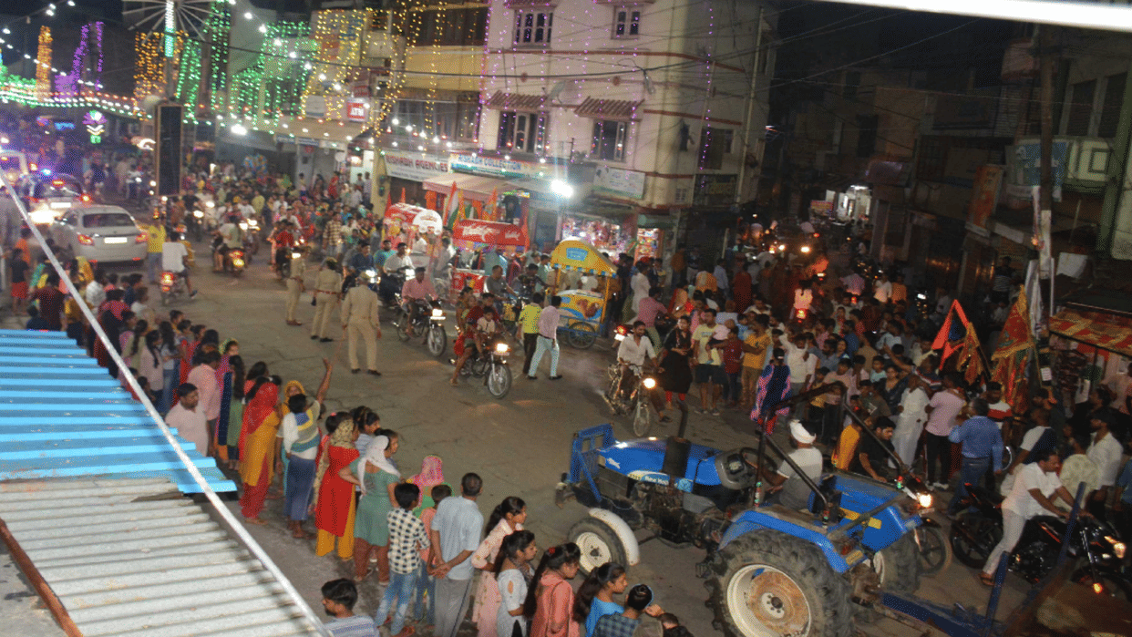 Man molested woman on highway was beaten up fiercely by Kanwariyas, uproar