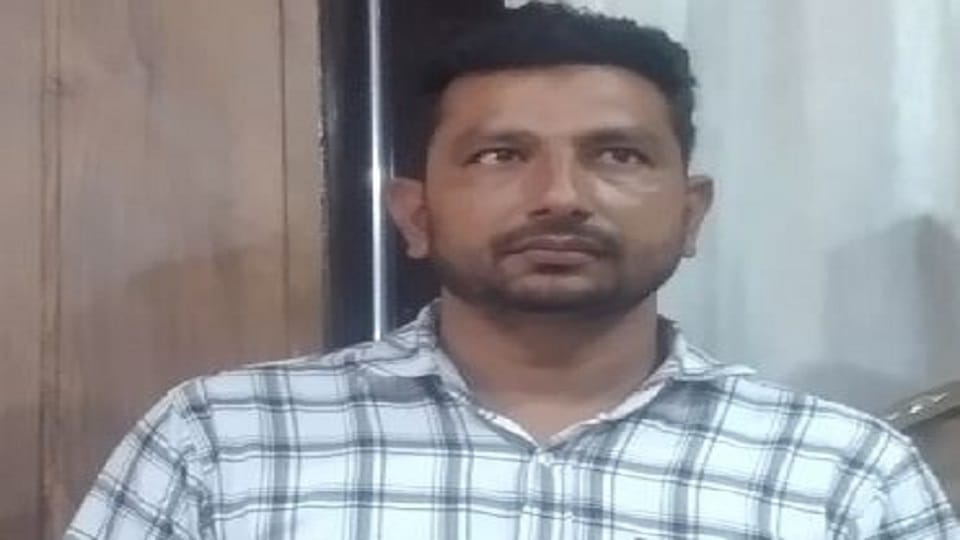 Fake finance company operator arrested in Mainpuri cheat name of getting loan