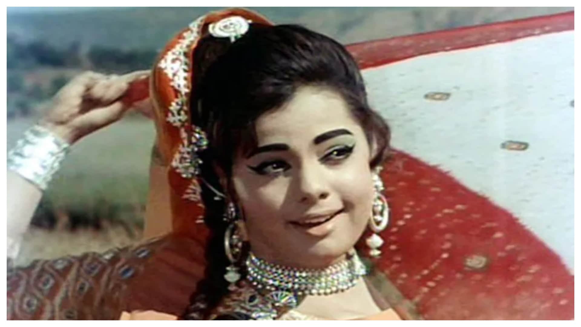 Monday Flashback: when no big star were agree to work with Mumtaz then Dara Singh did Faulad movie with her