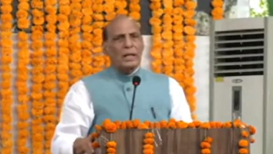 Defence Minister Rajnath Singh to Visit Jammu Today for Honouring Families of Martyrs