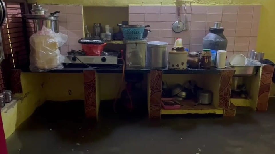 Heavy Rain in Sehore: More than 10 inches of rain in Rehti, water entered houses, NDRF rescued stranded people