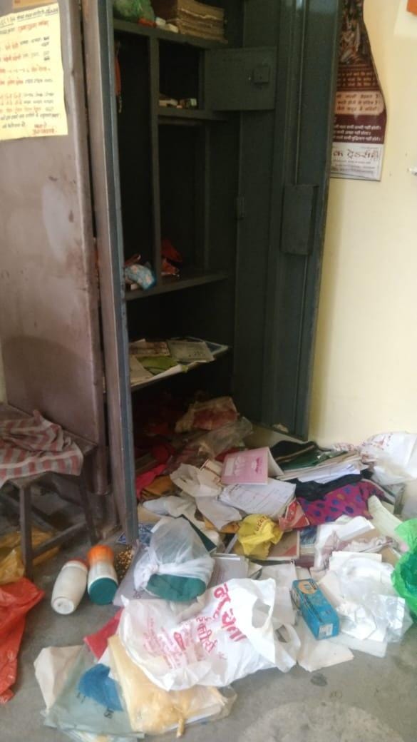 Auraiya: Theft in school, shop and house in one night