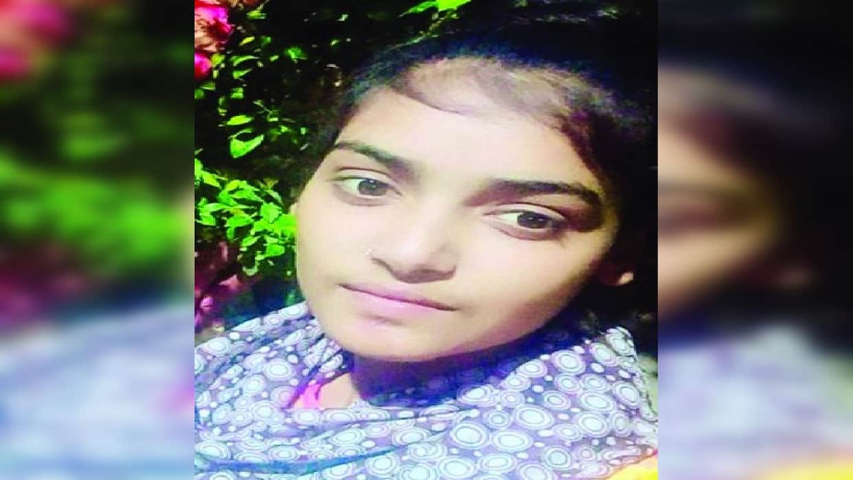 Girl preparing to become Agniveer in Ghiror of Mainpuri dies while running