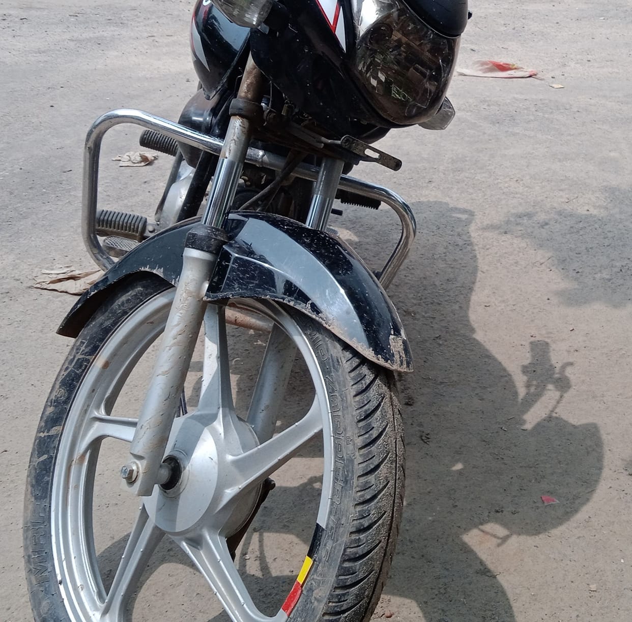 Vehicles running on the road without a number plate, not more than 50 percent of vehicles have high security number plates