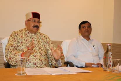 कैबिनेट मंत्री सतपाल महाराज