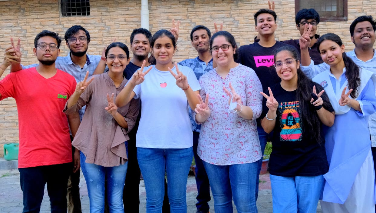 CISCE result Prakhar and Palak secured 98.50 Percentage marks