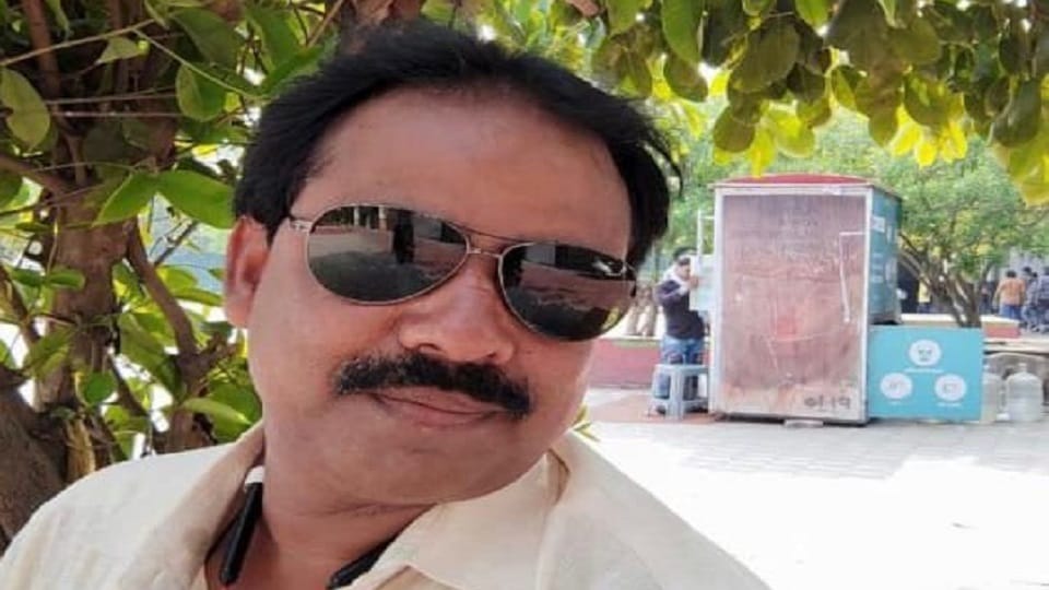 Search killers of history sheeter in gorakhpur