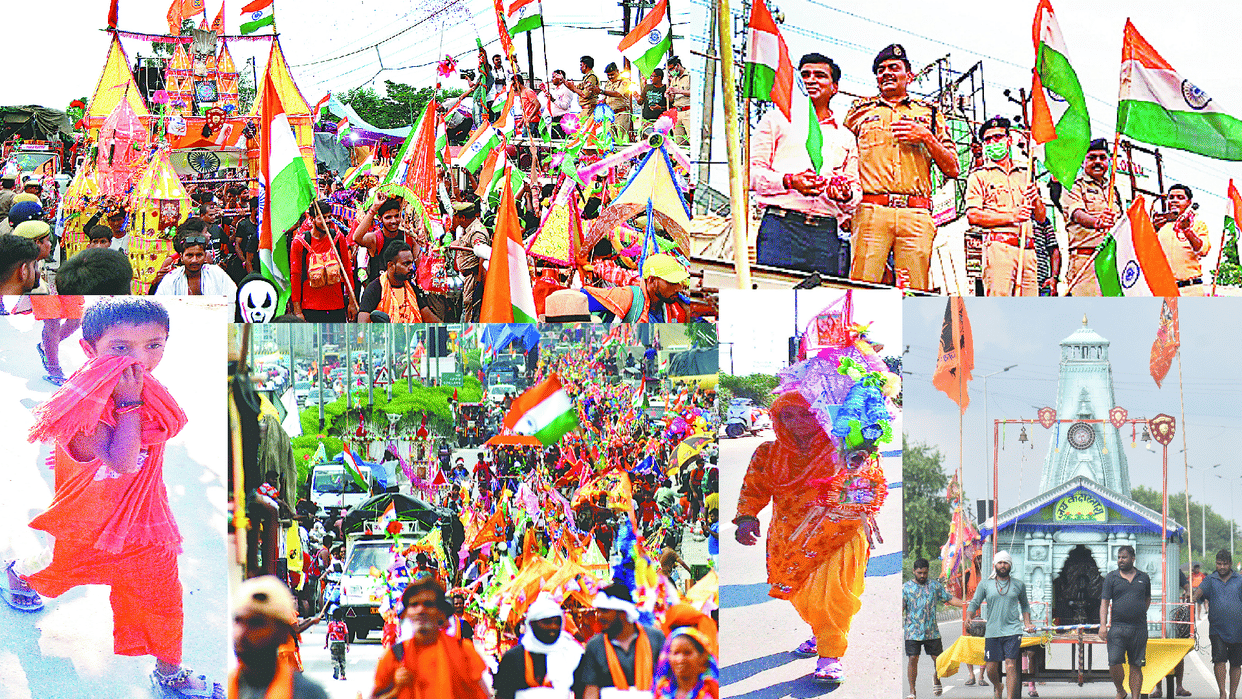 Kanwardies are moving towards shiv mandir chanting Bam-Bam Bhole
