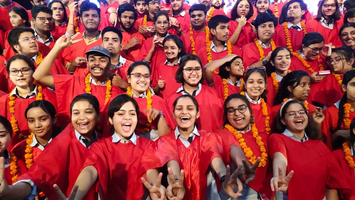CISCE ISC Result 2022: Five children toppers of Lucknow, 20 meritorious students of the capital, CM congratula
