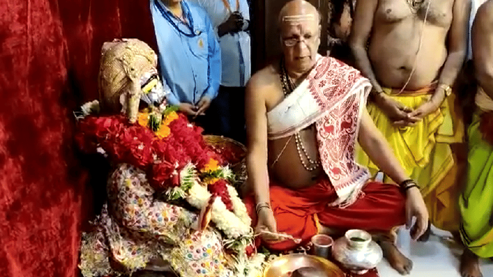Ujjain News Mahakaleshwar Second Palki Yatra Sravan Somwar