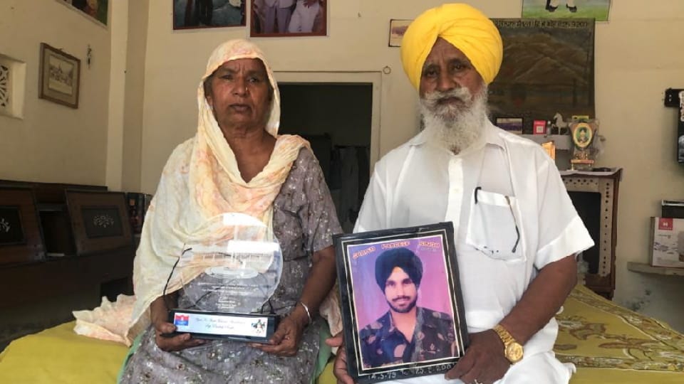 Kargil Martyr Sepoy Pradeep Singh went to fight even after his leave was approved