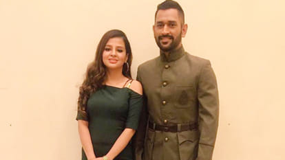 Sakshi Dhoni Video: Dhoni's wife Sakshi showed a unique way of makeup, you will be surprised to know