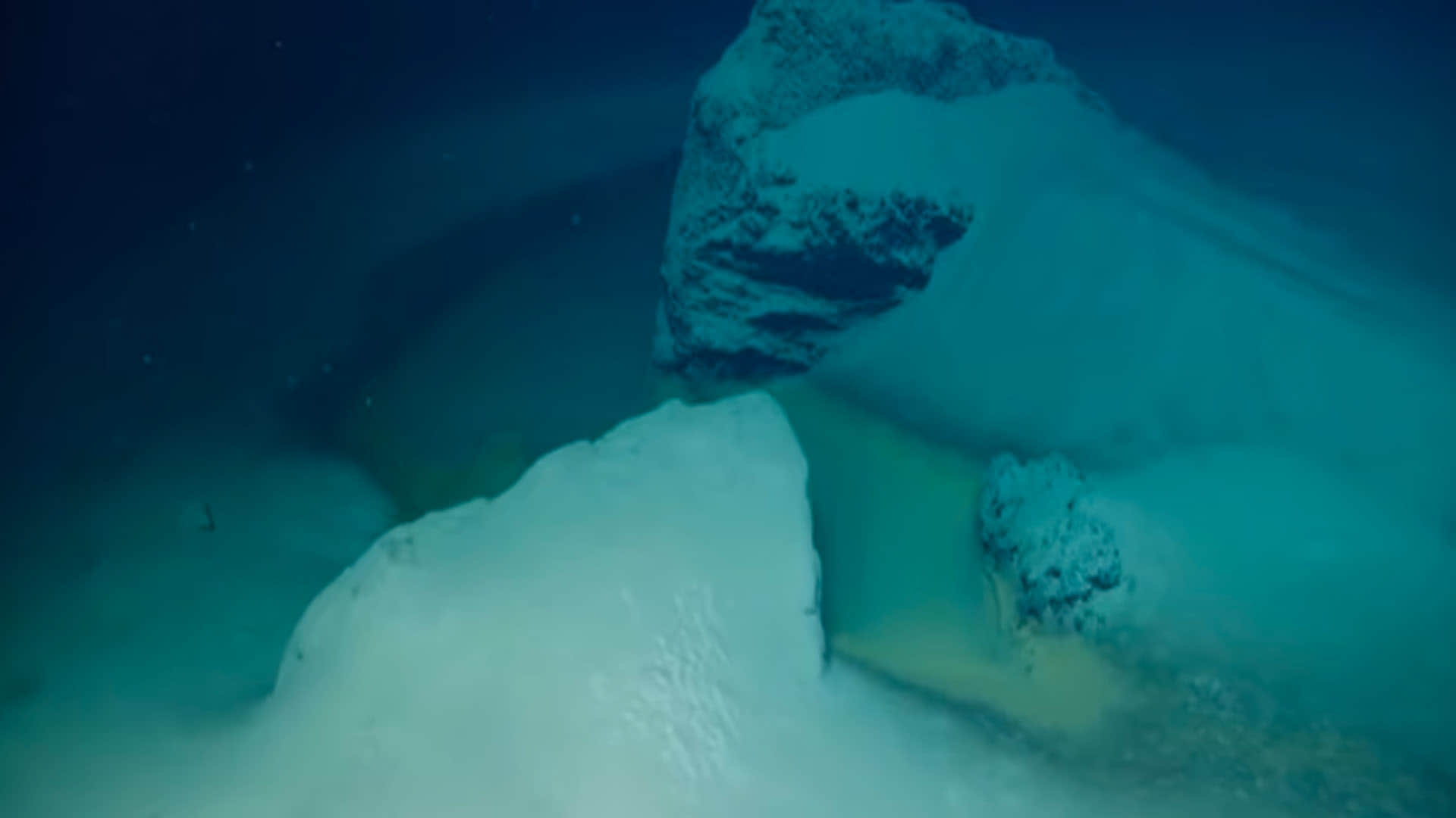 Scientist Discovered Poisonous Pools Under the Ocean Where Human Dies on Swimming