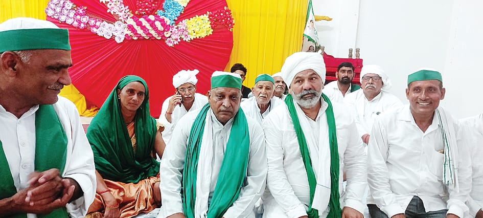 BKYU leader Rakesh Tikait reached Tappal, made a strategy