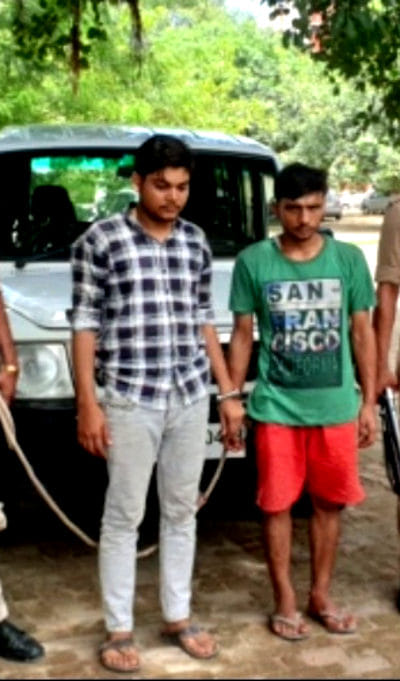 The crooks who robbed the car after injuring the driver with a knife were caught