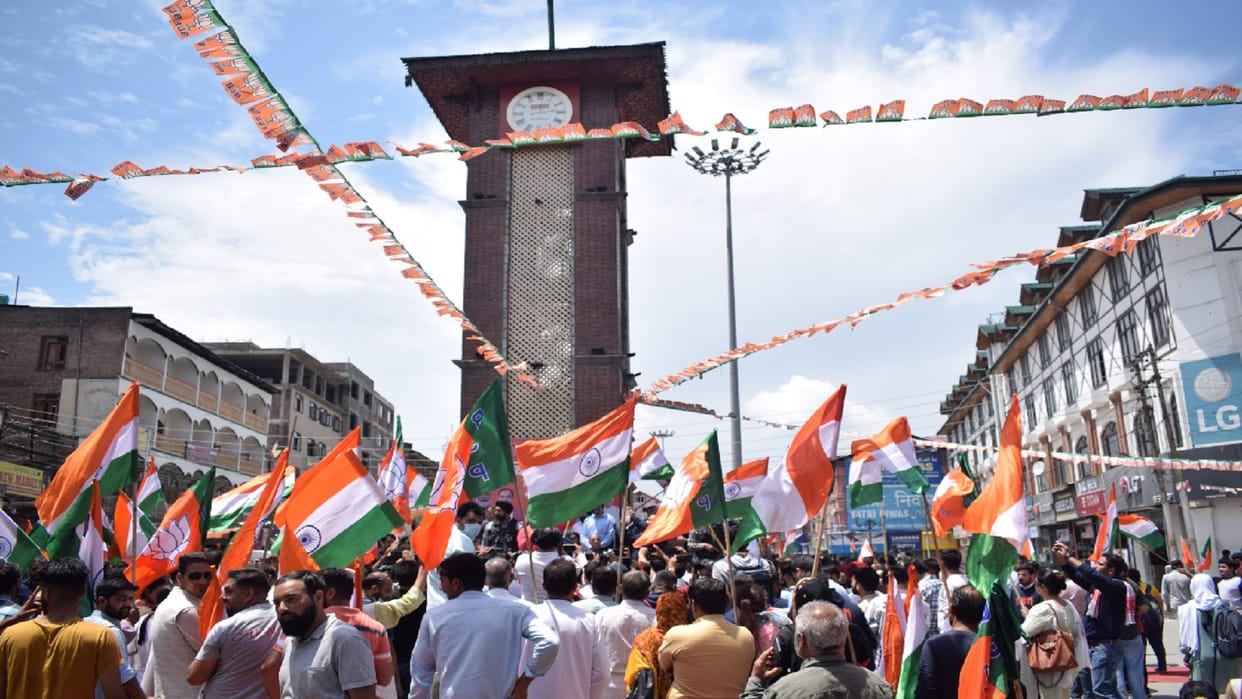 BJP flags off first-ever Vijay Divas bikers rally from Srinagar's Lal Chowk