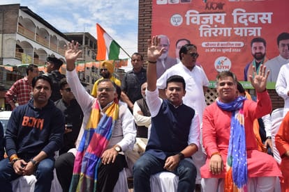 BJP flags off first-ever Vijay Divas bikers rally from Srinagar's Lal Chowk