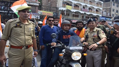 BJP flags off first-ever Vijay Divas bikers rally from Srinagar's Lal Chowk