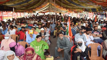 BJP flags off first-ever Vijay Divas bikers rally from Srinagar's Lal Chowk