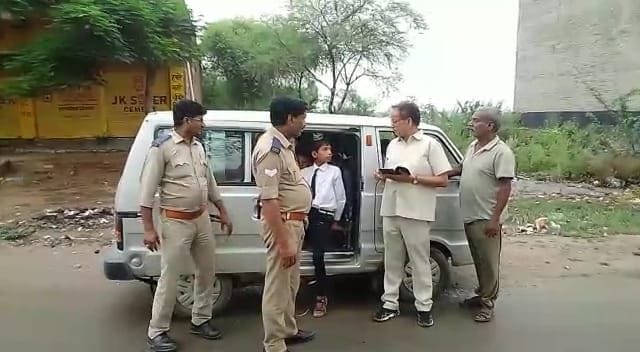 ARTO seized three school vans in Etawah and challaned four vehicles