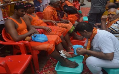 sawan ka dusra somvar kawariya welcome in varanasi kashi vishwanath dham latest news