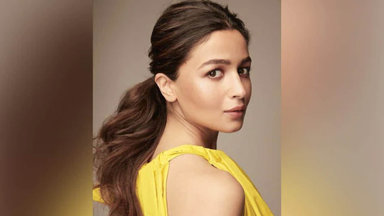 Darlings Actress Alia Bhatt clarified Twins baby rumor stated by husband Ranbir Kapoor