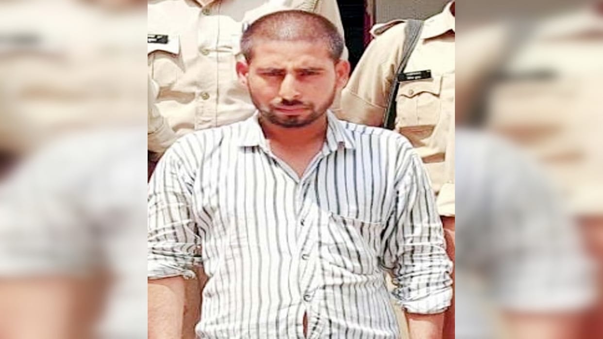 Son shot dead step mother in Shahjahanpur in property dispute