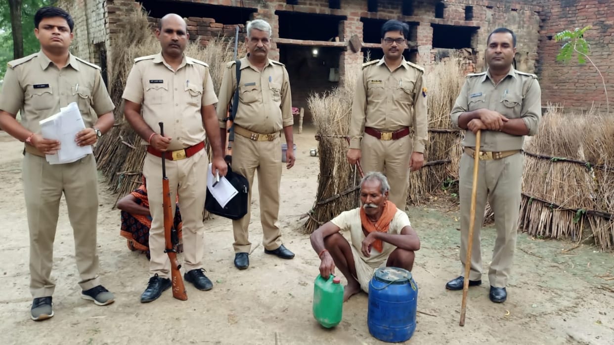 Raid agianst making of poisonous wine in villages of Amethi.