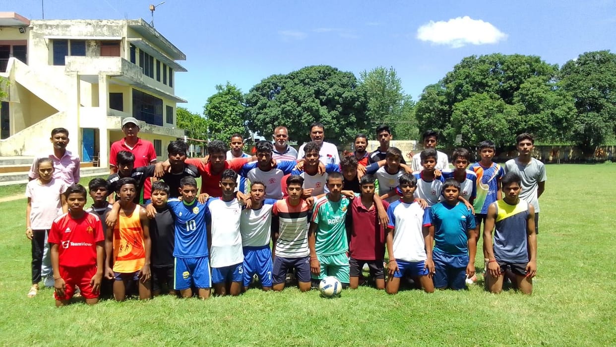 Janta Inter College Bhopa Winner in Football