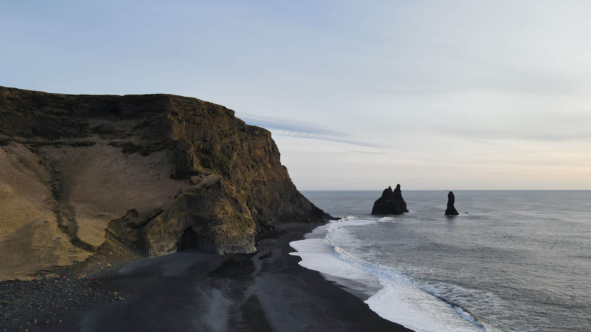 Dangerous Black Sand Beaches in India Know About Surat Dumas Beach All Details in Hindi