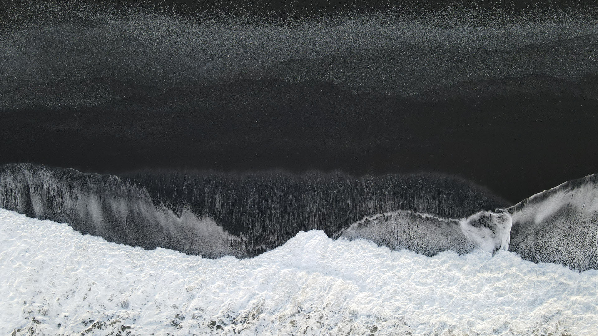 Dangerous Black Sand Beaches in India Know About Surat Dumas Beach All Details in Hindi