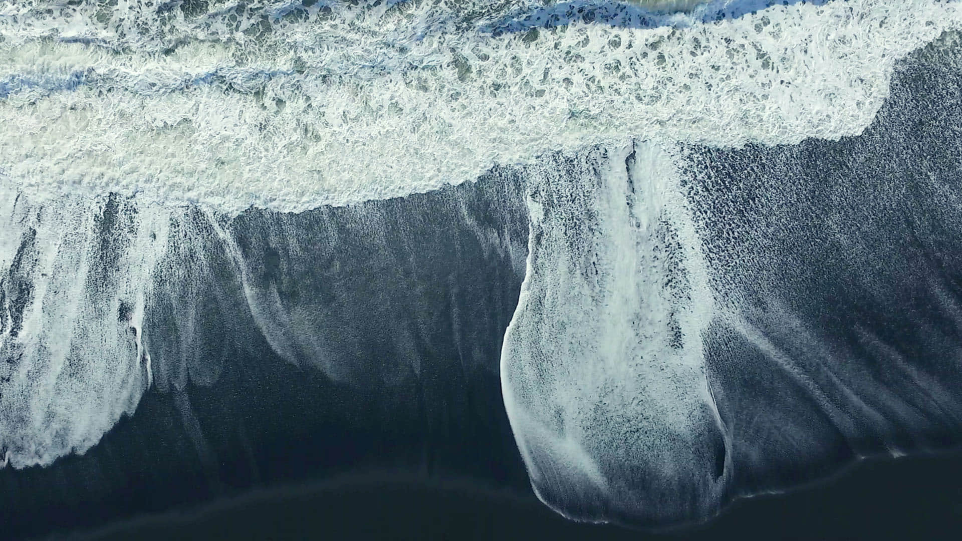 Dangerous Black Sand Beaches in India Know About Surat Dumas Beach All Details in Hindi