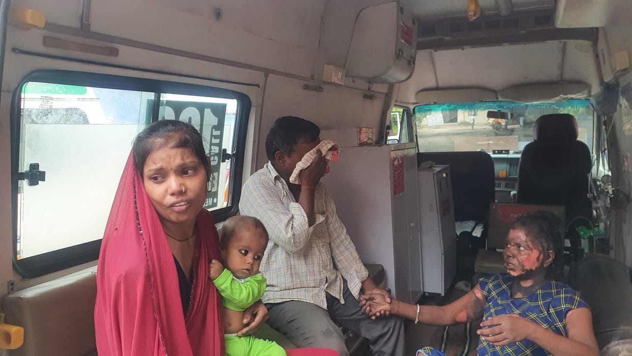 Woman troubled by illness sets herself on fire in Etawah, condition critical