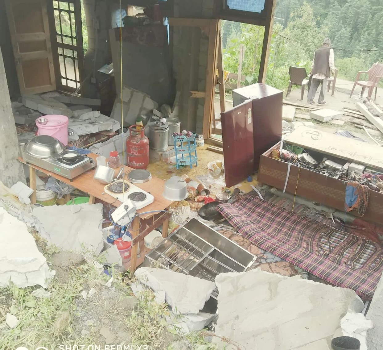 explosion in refrigerator women brunt