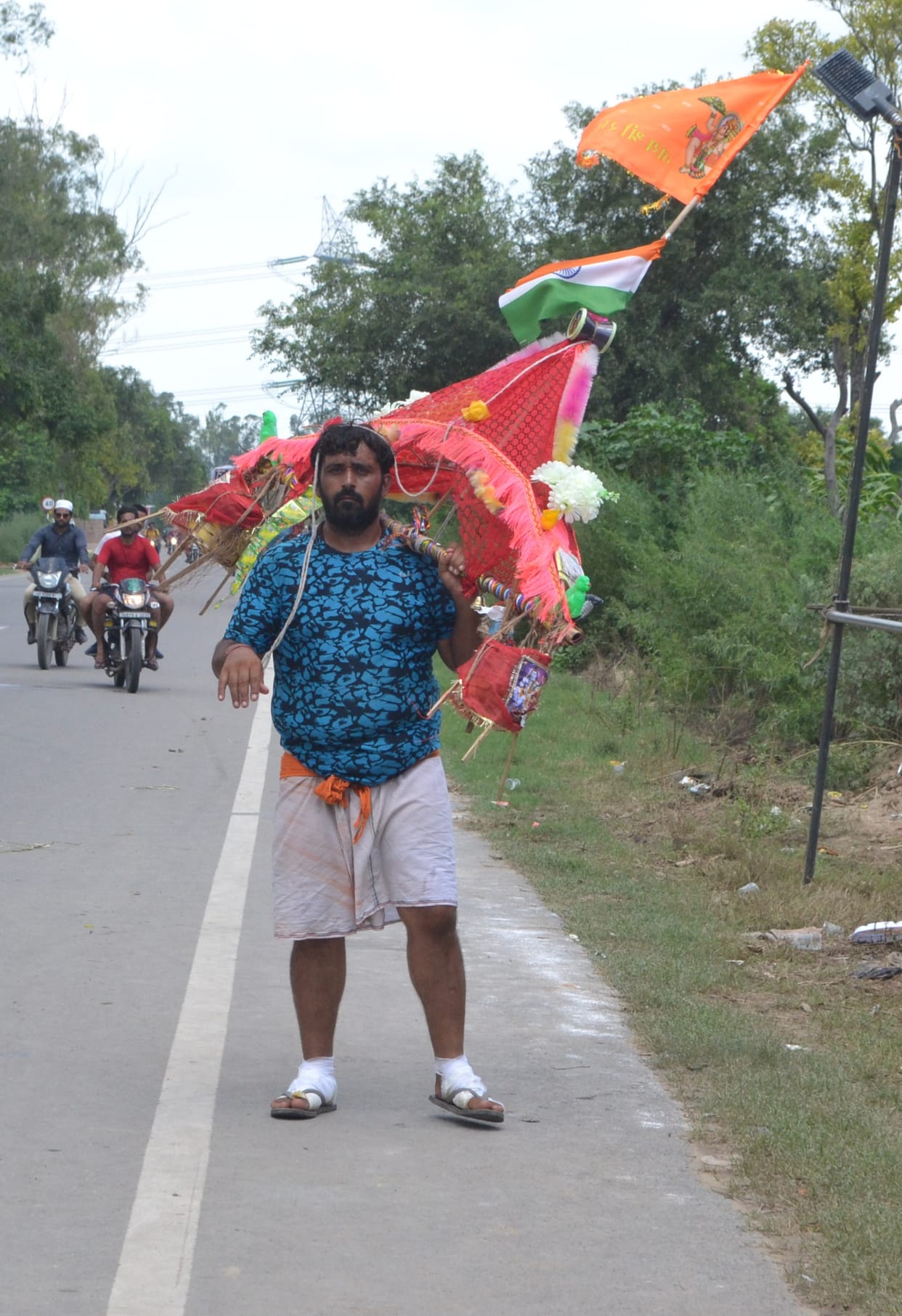 Pain and exhaustion before the power of devotion