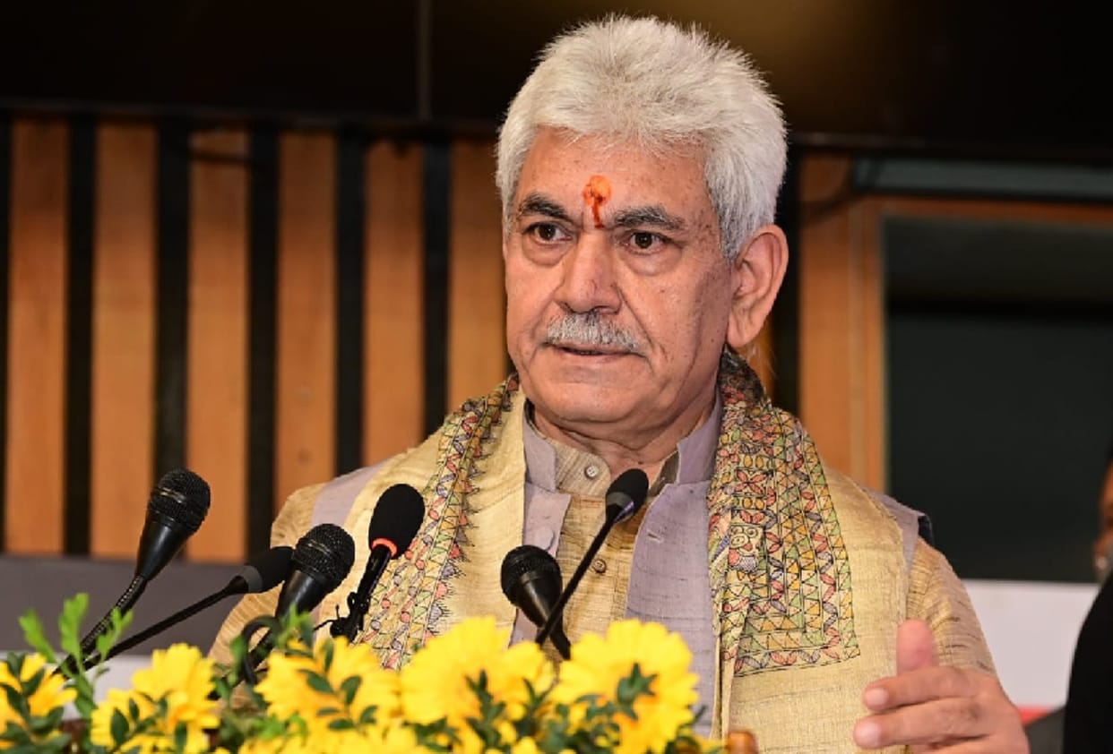 Jammu Kashmir lg manoj sinha in poonch said Now business of employment sale is full stop