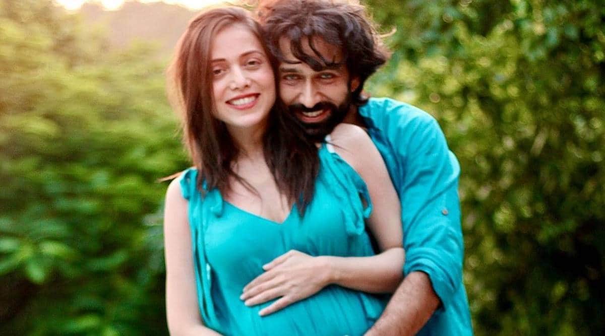Ranveer Singh Photoshoot: Tv Actor Nakuul Mehta also Shared bold Photo goes Viral on Internet